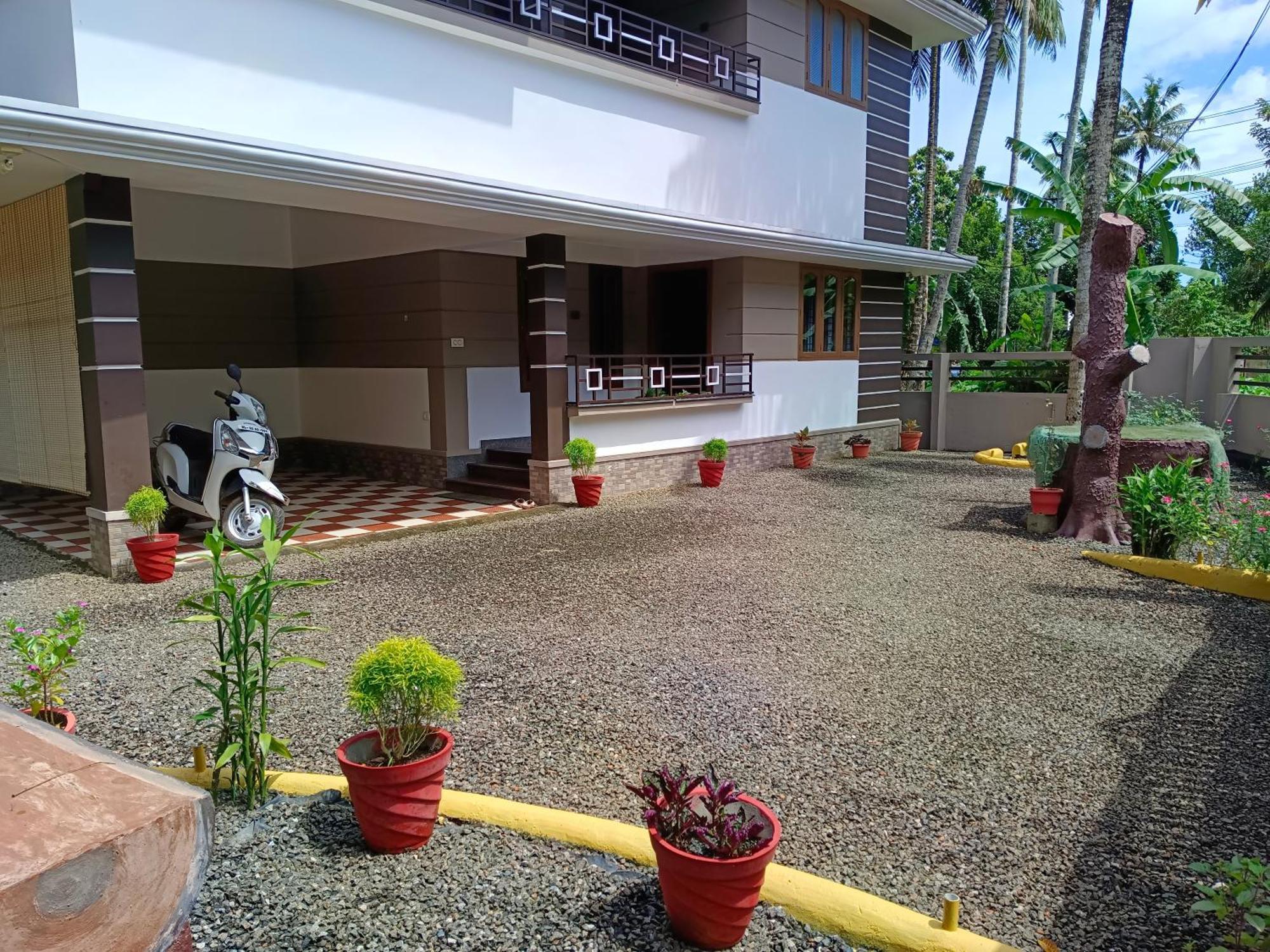 Sreekripa Residency Homestay